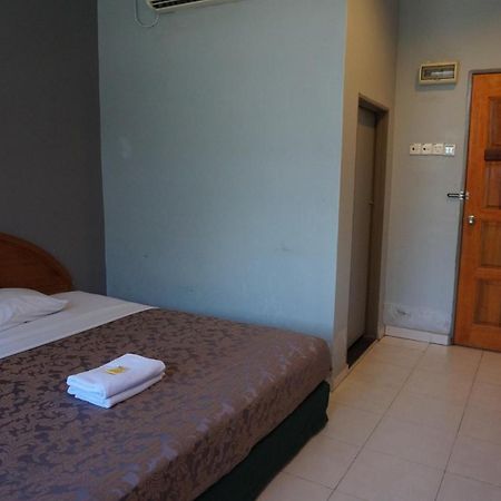 Amara Motel Langkawi Kuah Esterno foto